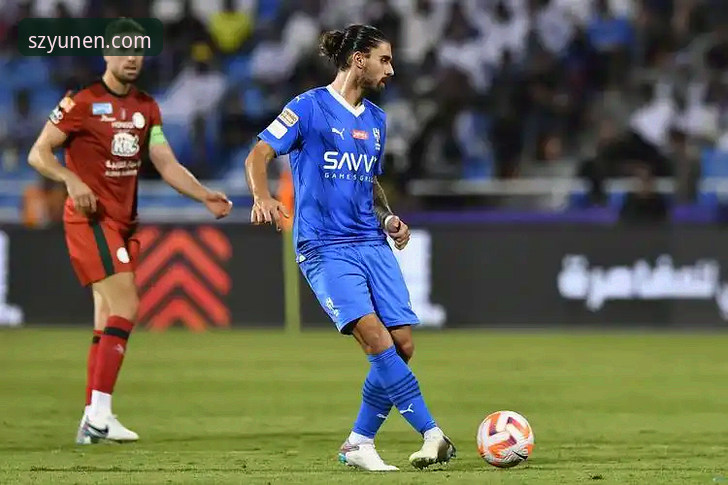 <h2>英超巅峰对决背后的真相：开云中国官网如何让你不错过每一秒精彩</h2>